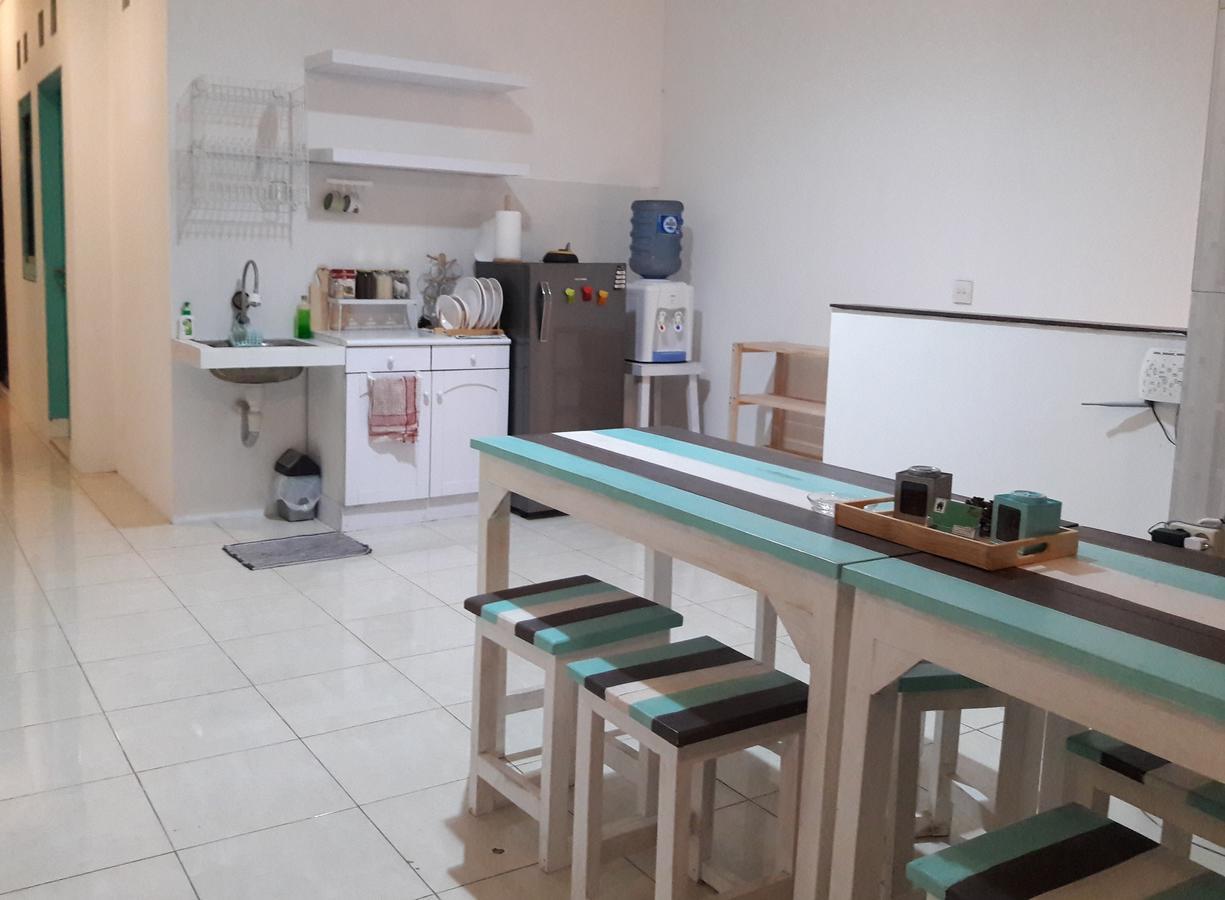 The Ruum Hostel Canggu Esterno foto